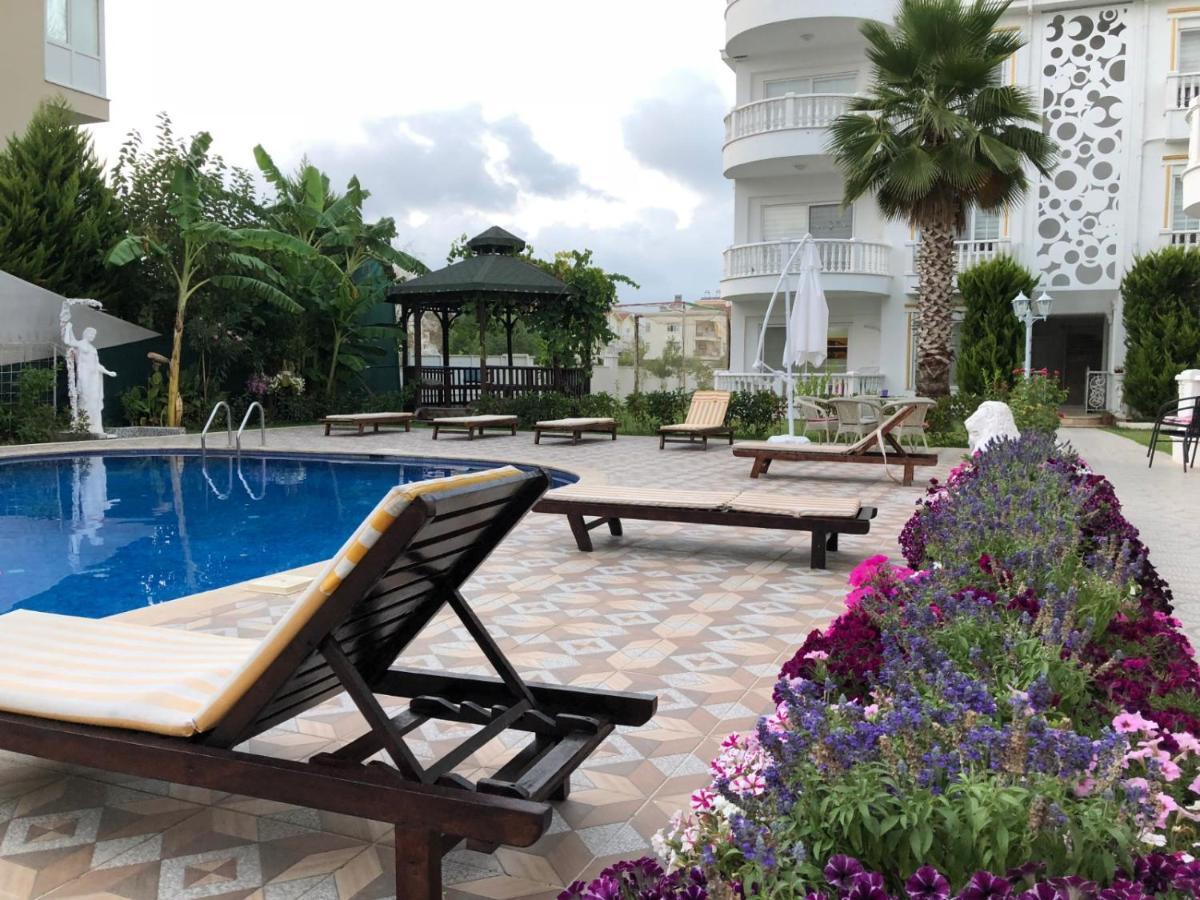 Belka Golf Residence Poolside Apt1 באלאק מראה חיצוני תמונה